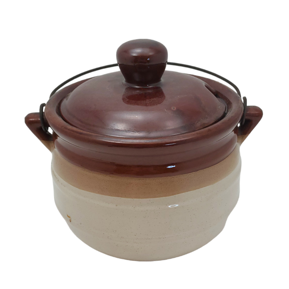 Clay Baked Bean Pot 3 qt with Handle Lid No Ladle Brown